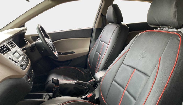 2019 Hyundai Elite i20 MAGNA PLUS 1.2, Petrol, Manual, 20,935 km, Right Side Front Door Cabin