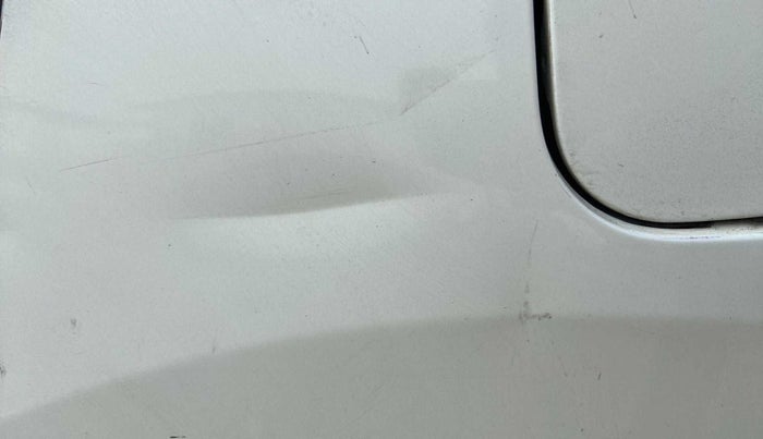 2018 Maruti Celerio VXI, CNG, Manual, 76,976 km, Left quarter panel - Minor scratches