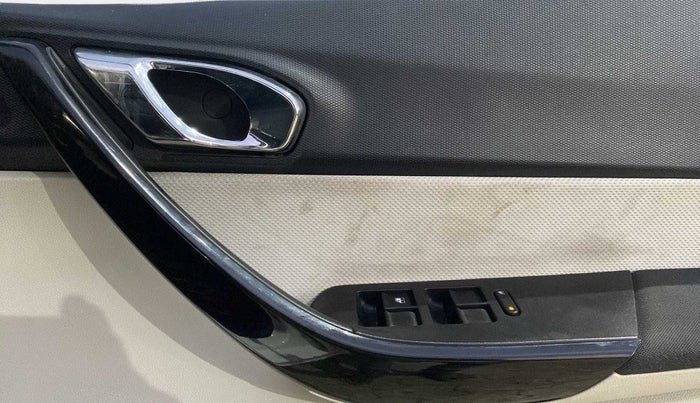 2022 Tata TIGOR XZ PLUS CNG, CNG, Manual, 22,034 km, Driver Side Door Panels Control