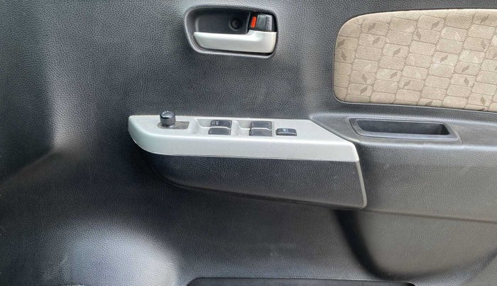 2016 Maruti Wagon R 1.0 VXI, Petrol, Manual, 91,514 km, Driver Side Door Panels Control