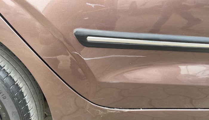 2021 Hyundai AURA SX 1.2, Petrol, Manual, 17,177 km, Right rear door - Minor scratches
