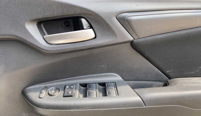2018 Honda WR-V 1.2L I-VTEC S MT, Petrol, Manual, 29,259 km, Driver Side Door Panels Control