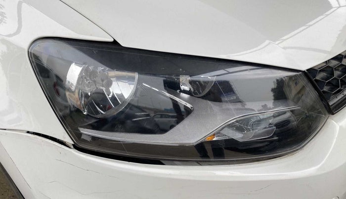 2021 Volkswagen Polo TRENDLINE 1.0L, Petrol, Manual, 20,595 km, Right headlight - Minor scratches