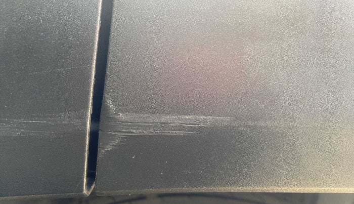 2023 Maruti BREZZA ZXI SMART HYBRID , Petrol, Manual, 3,926 km, Left quarter panel - Cladding has minor damage