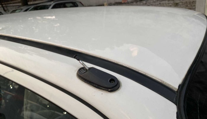 2013 Maruti Alto K10 LXI, Petrol, Manual, 39,702 km, Roof - Antenna has minor damage