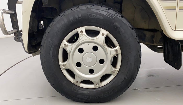 2021 Mahindra Bolero B6 (O), Diesel, Manual, 80,298 km, Left Front Wheel