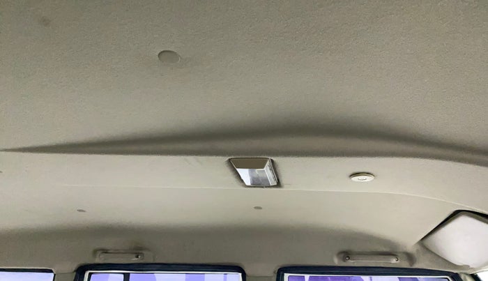 2021 Mahindra Bolero B6 (O), Diesel, Manual, 79,998 km, Ceiling - Roof light/s not working
