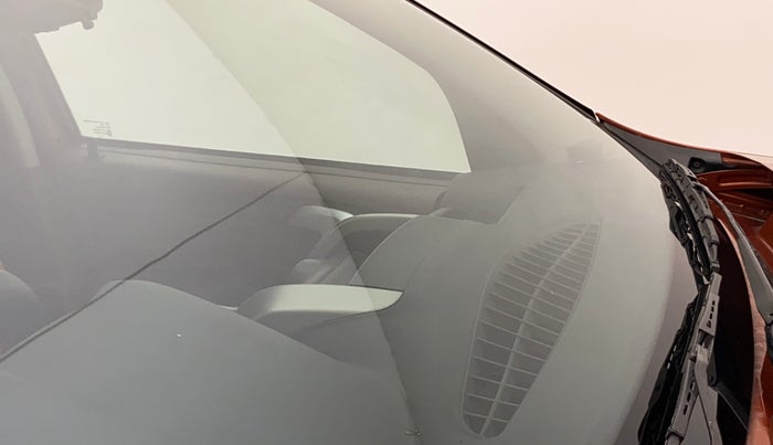 2016 Renault Duster 85 PS RXE DIESEL, Diesel, Manual, 73,762 km, Front windshield - Minor spot on windshield