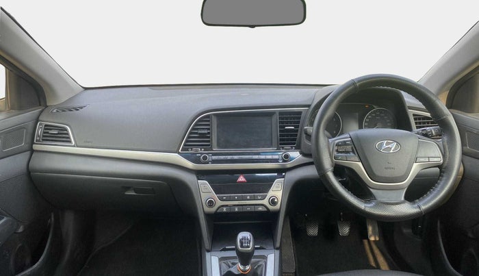 2016 Hyundai New Elantra 2.0 SX MT PETROL, Petrol, Manual, 74,312 km, Dashboard