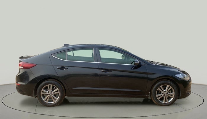 2016 Hyundai New Elantra 2.0 SX MT PETROL, Petrol, Manual, 74,312 km, Right Side View