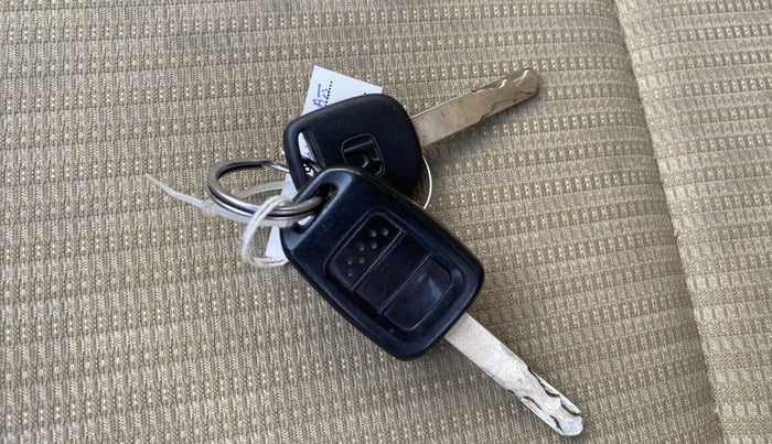 2016 Honda Jazz 1.2L I-VTEC SV, Petrol, Manual, 34,223 km, Lock system - Remote key not functional