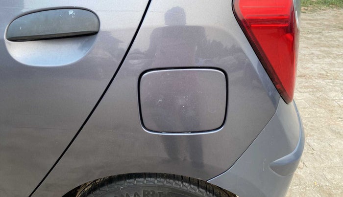 2015 Hyundai i10 ERA 1.1, Petrol, Manual, 86,372 km, Left quarter panel - Minor scratches