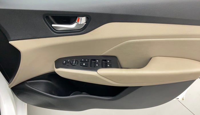 2020 Hyundai Verna SX (O) 1.5 CRDI AT, Diesel, Automatic, 91,182 km, Driver Side Door Panels Control