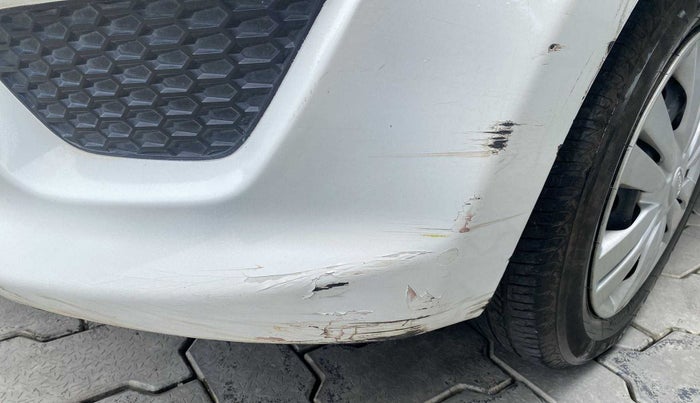 2014 Datsun Go T, Petrol, Manual, 22,513 km, Front bumper - Minor scratches