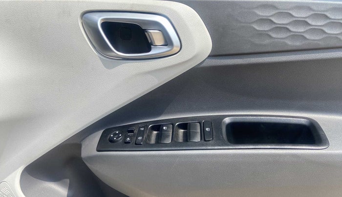 2021 Hyundai GRAND I10 NIOS SPORTZ 1.2 KAPPA VTVT, Petrol, Manual, 14,936 km, Driver Side Door Panels Control