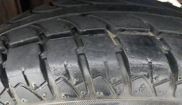 2010 Maruti Zen Estilo LXI, Petrol, Manual, 34,591 km, Left Rear Tyre Tread