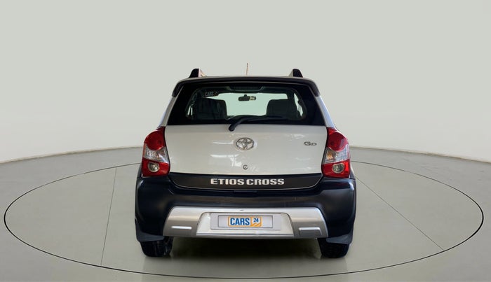 2015 Toyota Etios CROSS 1.4 GD, Diesel, Manual, 32,546 km, Back/Rear