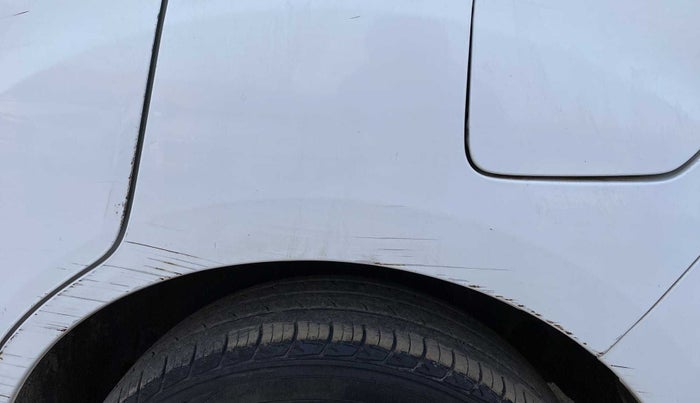 2013 Maruti Ertiga VDI, Diesel, Manual, 93,721 km, Left quarter panel - Minor scratches