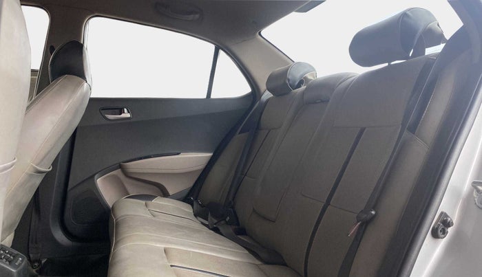2014 Hyundai Xcent S 1.2, Petrol, Manual, 34,279 km, Right Side Rear Door Cabin