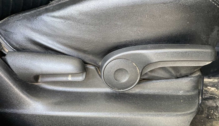 2019 Maruti Vitara Brezza ZDI PLUS, Diesel, Manual, 43,664 km, Driver Side Adjustment Panel