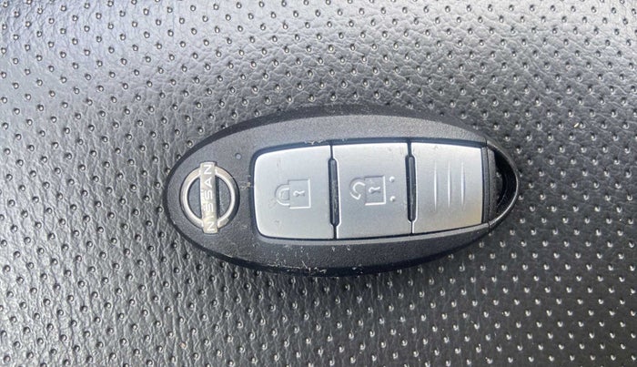 2022 Nissan MAGNITE XV PREMIUM, Petrol, Manual, 30,847 km, Key Close Up