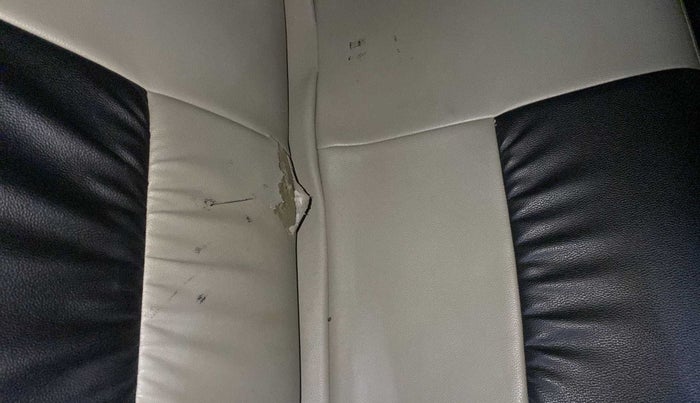 2019 Maruti Alto LXI, Petrol, Manual, 36,901 km, Second-row right seat - Cover slightly torn