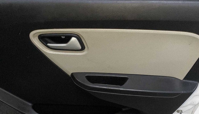 2019 Maruti Alto LXI, Petrol, Manual, 36,911 km, Driver Side Door Panels Control