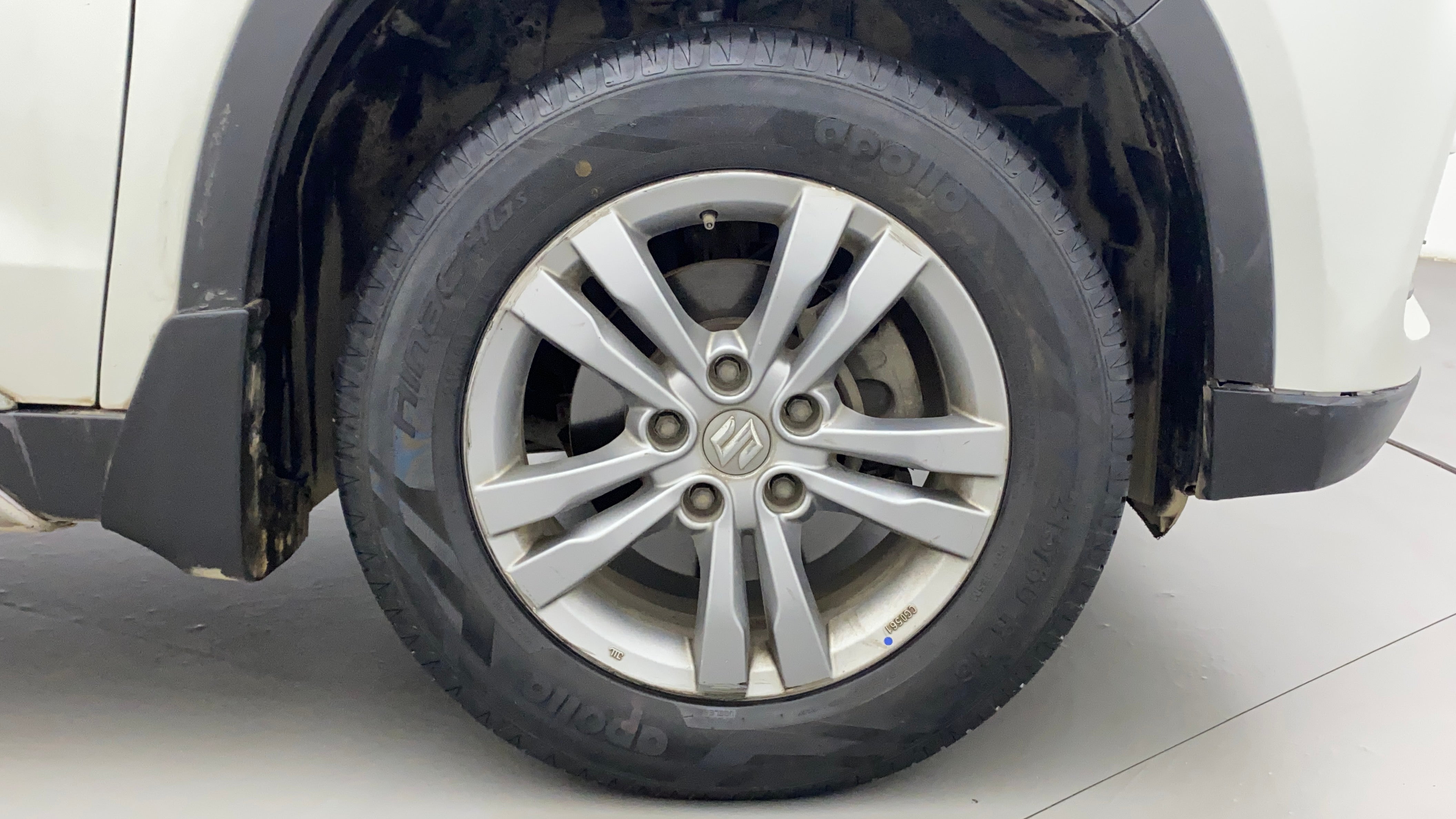 Vitara brezza deals zdi alloy wheels