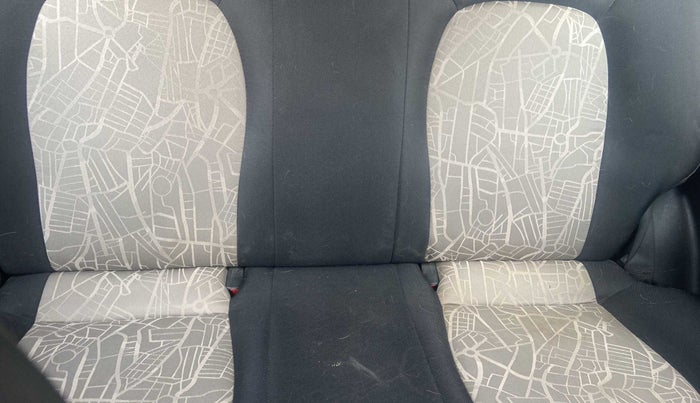 2015 Hyundai Grand i10 ASTA AT 1.2 KAPPA VTVT, Petrol, Automatic, 34,949 km, Second-row left seat - Cover slightly stained
