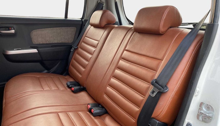2014 Maruti Wagon R 1.0 VXI, Petrol, Manual, 87,408 km, Right Side Rear Door Cabin