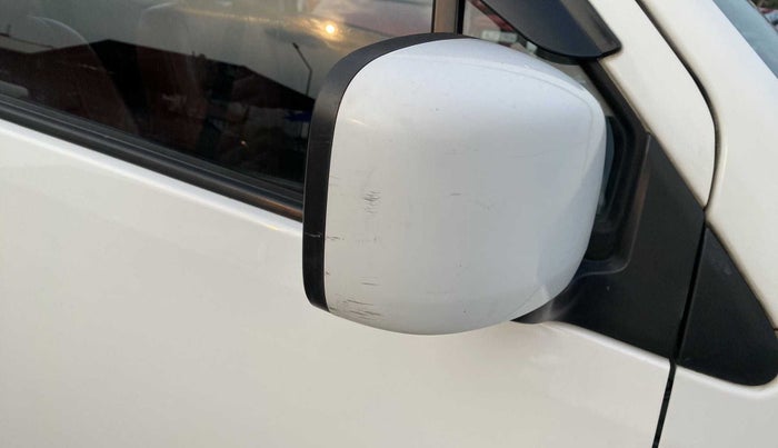 2014 Maruti Wagon R 1.0 VXI, Petrol, Manual, 87,408 km, Right rear-view mirror - Minor scratches