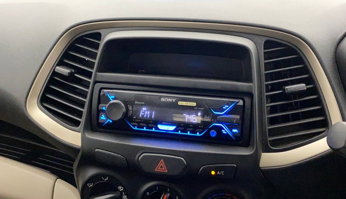 2019 Hyundai NEW SANTRO MAGNA, Petrol, Manual, 8,116 km, Infotainment system - AM/FM Radio - Not Working