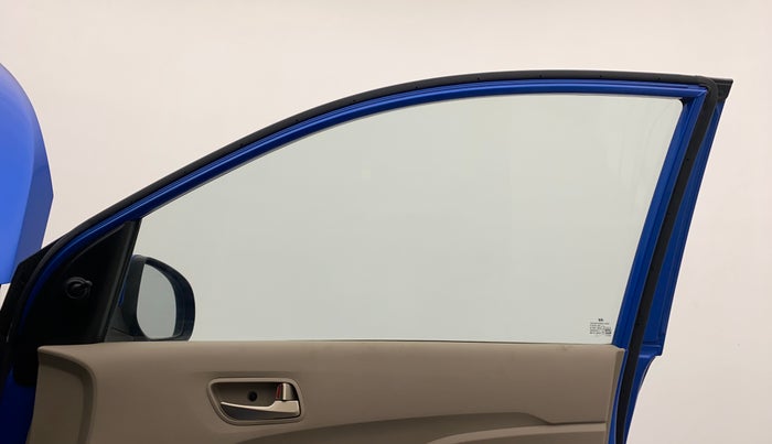 2019 Hyundai NEW SANTRO MAGNA, Petrol, Manual, 8,116 km, Right front window switch / handle - Power window makes minor noise