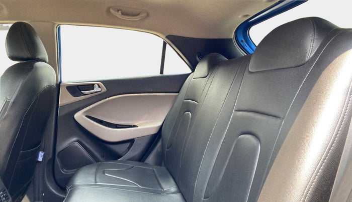 2019 Hyundai Elite i20 SPORTZ PLUS  1.2 CVT, Petrol, Automatic, 29,476 km, Right Side Rear Door Cabin
