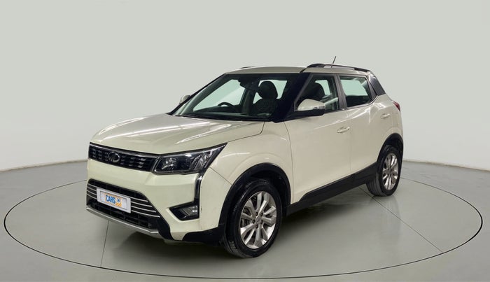 2020 Mahindra XUV300 W8 1.5 DIESEL AMT, Diesel, Automatic, 54,750 km, Left Front Diagonal