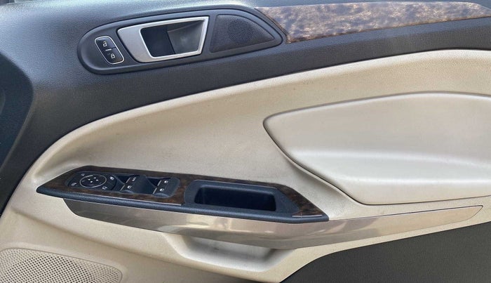 2019 Ford Ecosport TITANIUM 1.5L DIESEL, Diesel, Manual, 78,109 km, Driver Side Door Panels Control