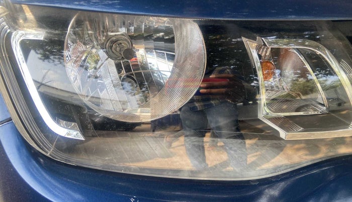 2018 Renault Kwid CLIMBER 1.0 AMT, Petrol, Automatic, 17,031 km, Right headlight - Minor damage