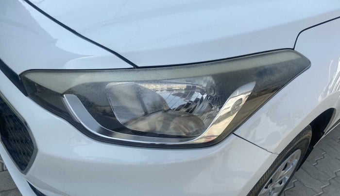 2015 Hyundai Elite i20 SPORTZ 1.2, Petrol, Manual, 86,878 km, Left headlight - Faded