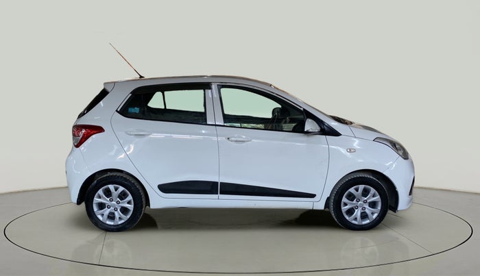 2015 Hyundai Grand i10 MAGNA 1.2 KAPPA VTVT, Petrol, Manual, 40,298 km, Right Side View