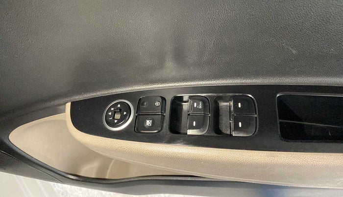 2015 Hyundai Grand i10 MAGNA 1.2 KAPPA VTVT, Petrol, Manual, 40,298 km, Right front window switch / handle - Master window function not working