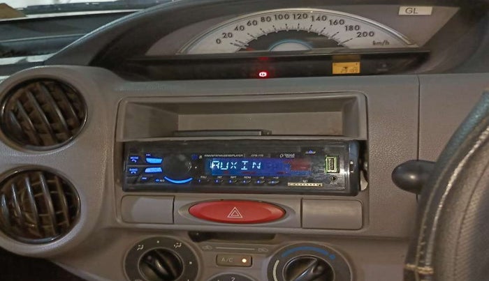 2011 Toyota Etios G, Petrol, Manual, 29,204 km, Infotainment system - AM/FM Radio - Not Working