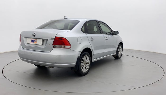 2015 Volkswagen Vento HIGHLINE 1.5 AT, Diesel, Automatic, 95,476 km, Right Back Diagonal