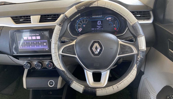2019 Renault TRIBER RXZ, Petrol, Manual, 39,623 km, Steering Wheel Close Up