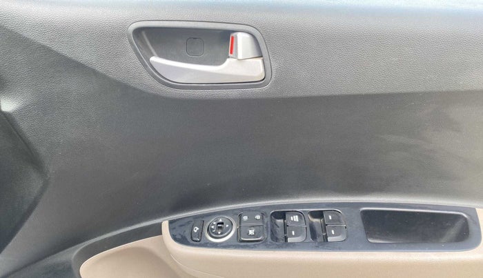 2019 Hyundai Xcent SX 1.2, Petrol, Manual, 39,841 km, Driver Side Door Panels Control