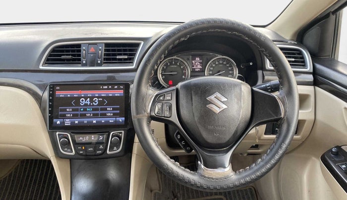 2015 Maruti Ciaz VXI+, Petrol, Manual, 91,188 km, Steering Wheel Close Up