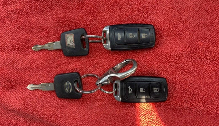 2016 Datsun Redi Go T (O), Petrol, Manual, 49,548 km, Boot Inside