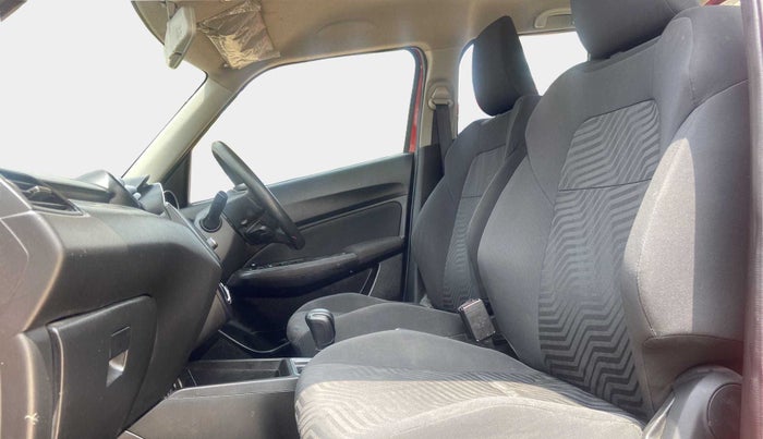 2018 Maruti Swift VXI AMT, Petrol, Automatic, 22,580 km, Right Side Front Door Cabin