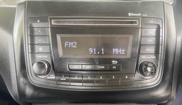 2018 Maruti Swift VXI AMT, Petrol, Automatic, 22,580 km, Infotainment system - Parking sensor not working