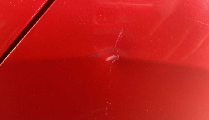 2018 Maruti Swift VXI AMT, Petrol, Automatic, 22,580 km, Left quarter panel - Fuel lid lock has slight discoloration