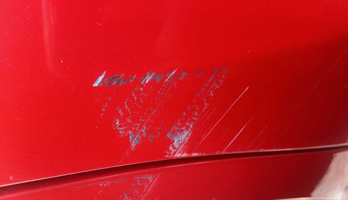 2018 Maruti Swift VXI AMT, Petrol, Automatic, 22,580 km, Right rear door - Minor scratches